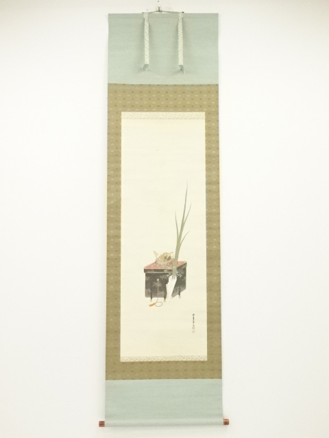 JAPANESE HANGING SCROLL / HAND PAINTED / KABUTO ARMOR HELMET 